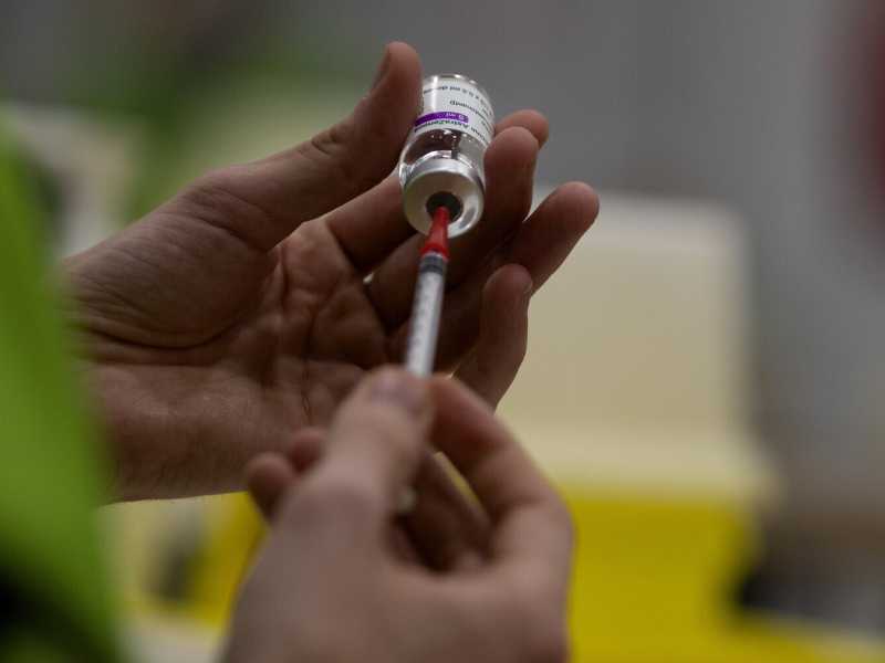 Un libro da leggere per quelli di noi che pensano di avere già capito tutto della pandemia e dei vaccini