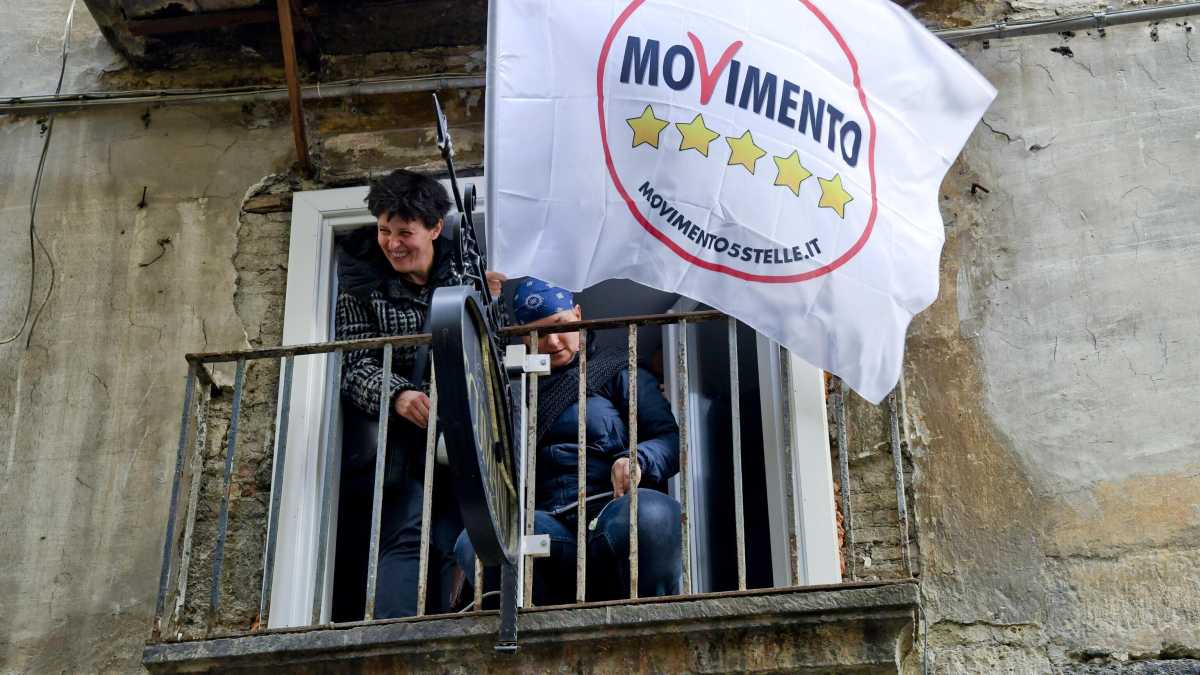 Immagine di "L'Alternativa c'è" ed è un ritorno al passato