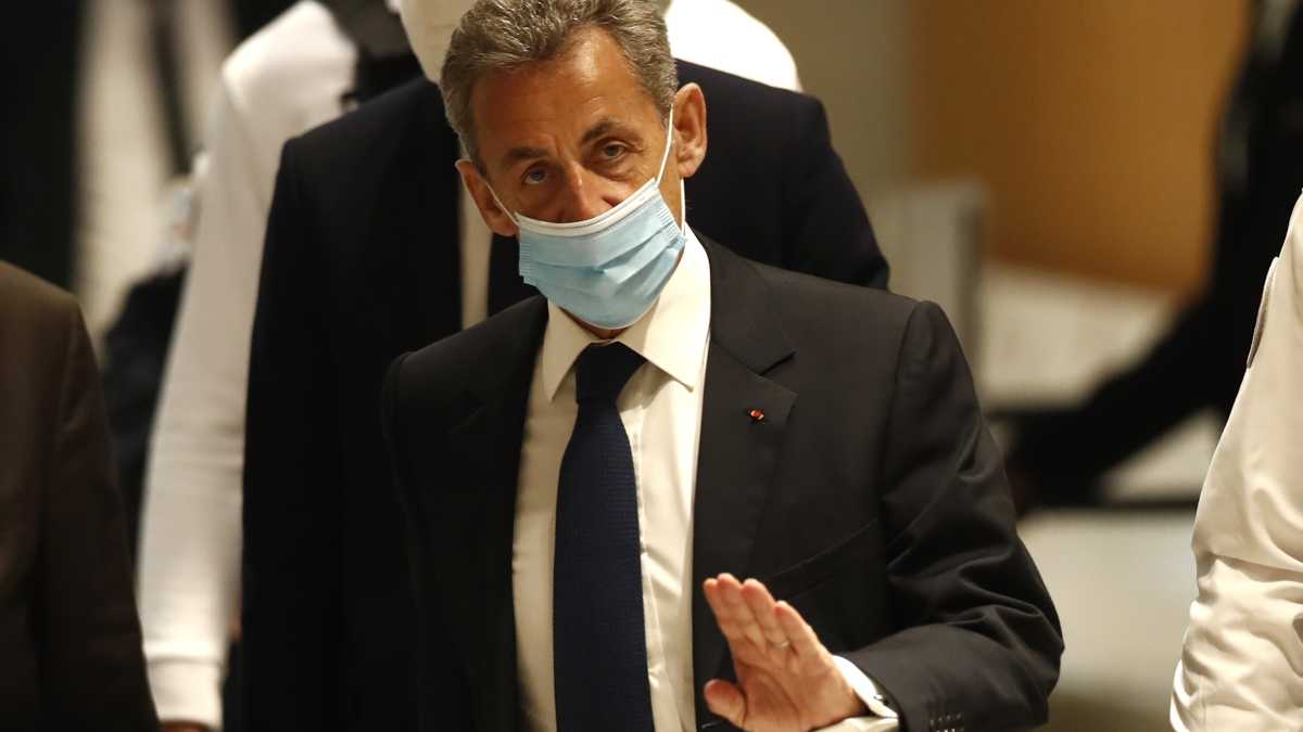 Immagine di Le condanne, le battaglie, le promesse: cosa resterà di Sarko