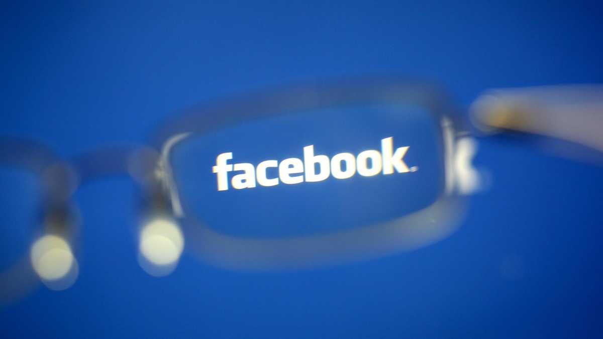 Immagine di Le fake news su Facebook sopravvivono di più se sono in spagnolo