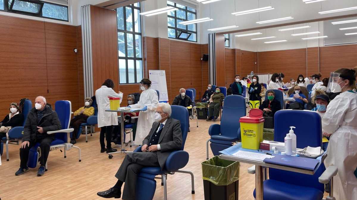 Immagine di Mattarella si è vaccinato allo Spallanzani