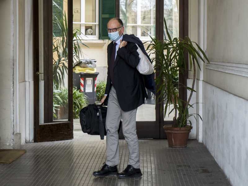 Planisfero Letta. Gli uomini, le relazioni, i giovani talenti del quasi segretario del Pd