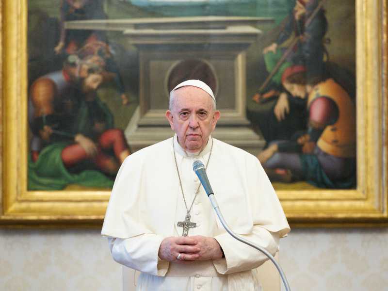 Nessuna sorpresa dietro al no del Papa alla benedizione delle coppie gay
