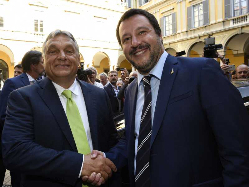 Orbán vuole fondare un partito sovranista europeo. E chiama Salvini
