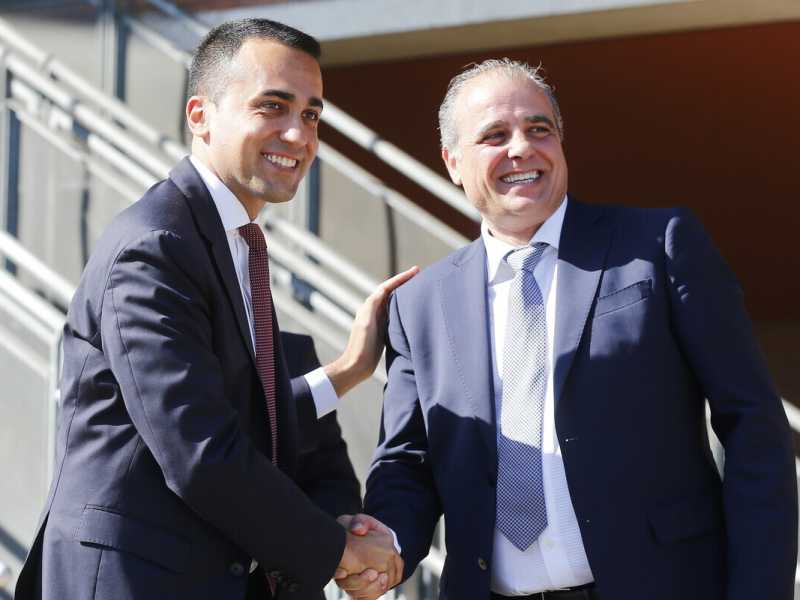 Parisi riprova a vendere al governo la sua app per i navigator