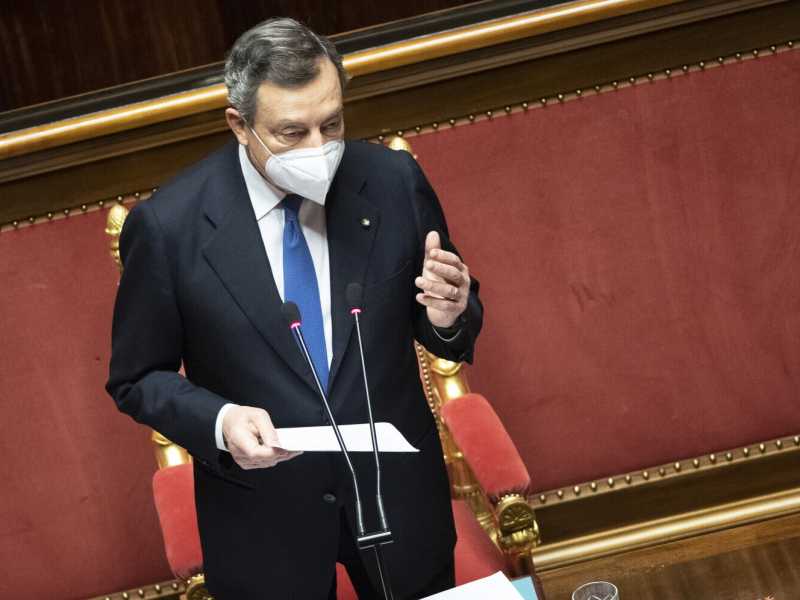 Draghi contro le furbizie regionali. Un piano per riaprire le scuole