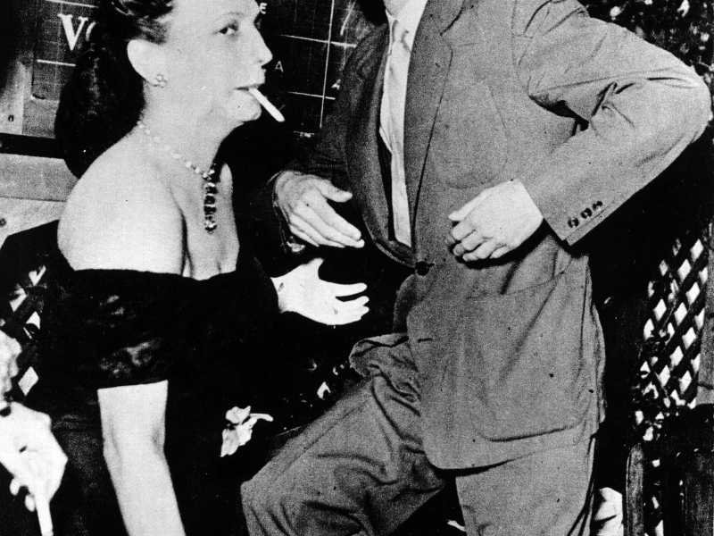 &nbsp;Cesare Pavese e Maria Bellonci allo Strega 1950 (LaPresse)