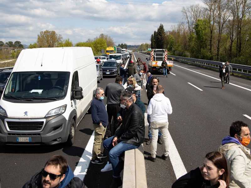 Protesta dei ristoratori, bloccata per ore l'autostrada A1 (LaPresse)&nbsp;<br />