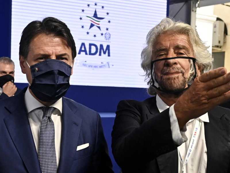 "Se paghi le mie querele, non sarò più garante M5s". Grillo e la proposta a Conte