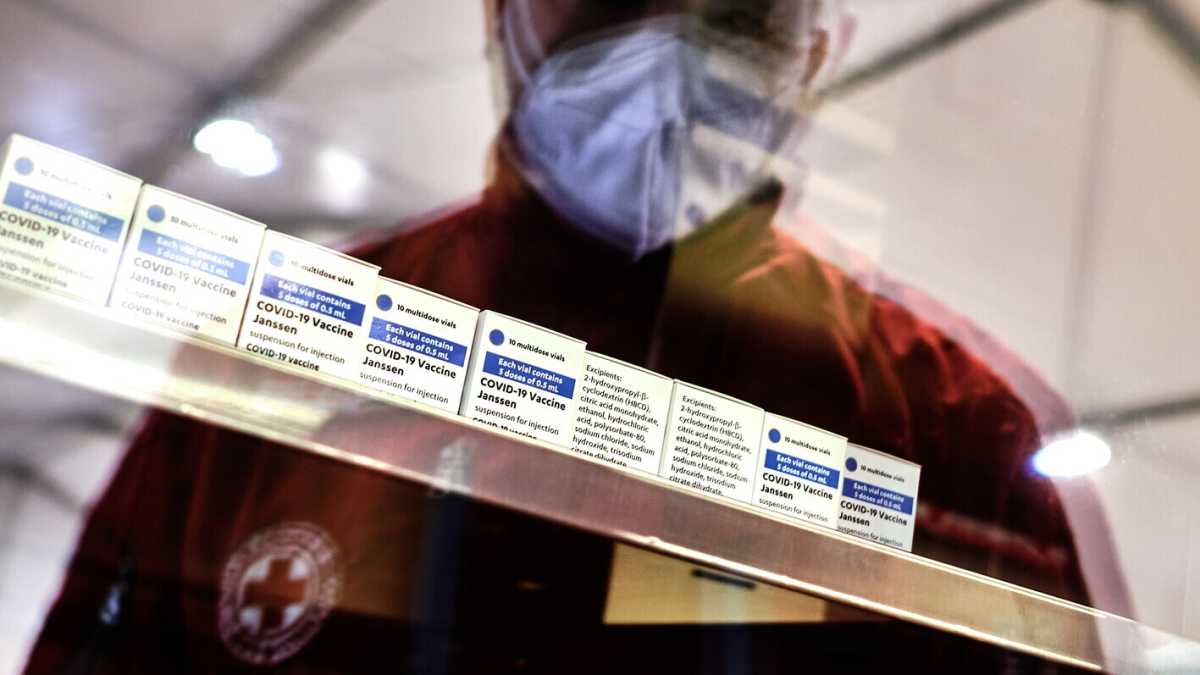 Immagine di Bruxelles vaccina gli invisibili