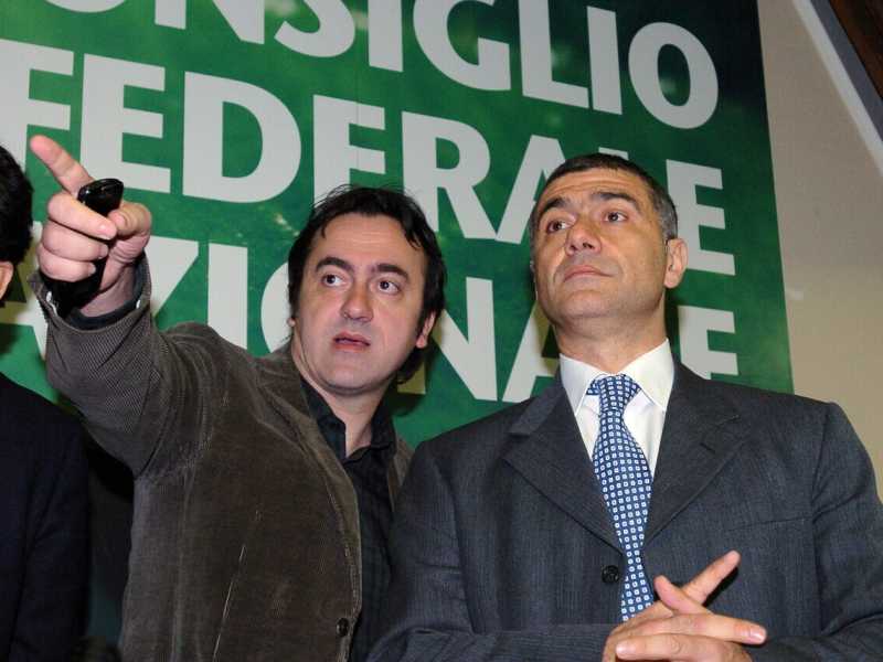 Angelo Bonelli e Alfonso Pecoraro Scanio, in uno scatto del 2007 (foto Ansa)