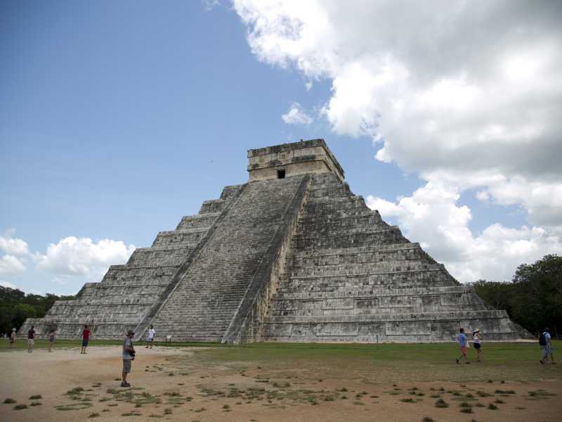 Quanto valgono oggi le scuse del Messico ai Maya?