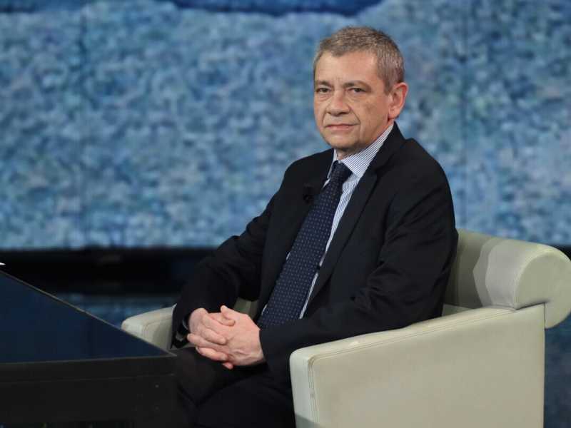 "La Rai si salva adesso o chiude". Intervista a Carlo Verdelli
