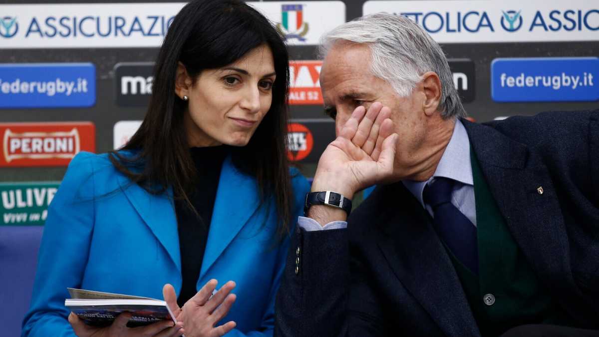 Immagine di Raggi e l'affetto per Malagò, a cui dava buca e diceva: "Le Olimpiadi? Criminali"
