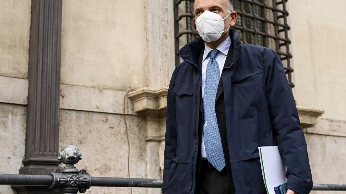 Immagine di Tassa di successione, dopo la sberla in conferenza stampa Draghi ricuce con Letta