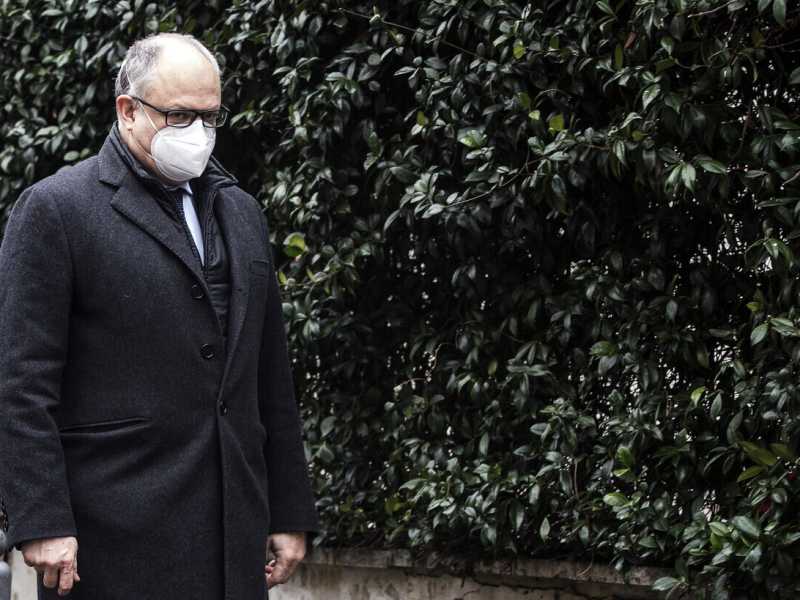 Orfano dei "Beautiful", il soldato Gualtieri affronta da solo la battaglia