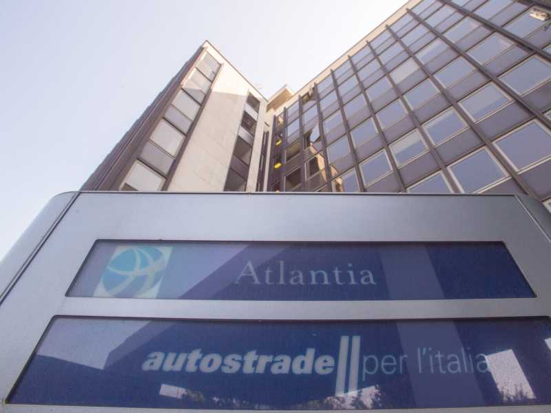 Cdp prende il controllo di Autostrade. I soci di Atlantia dicono sì