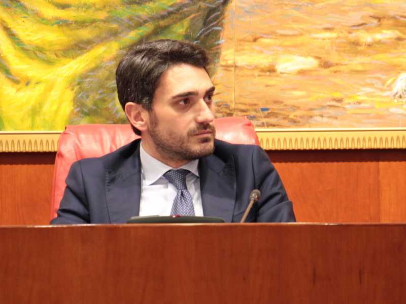 "C'è un Pd che in Calabria tifa per gli scassaconti". Parla Irto, candidato (ritirato)