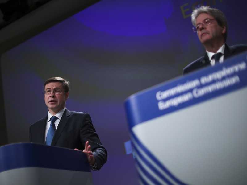 Gentiloni e Dombrovskis sulle prospettive post-pandemia. Diretta