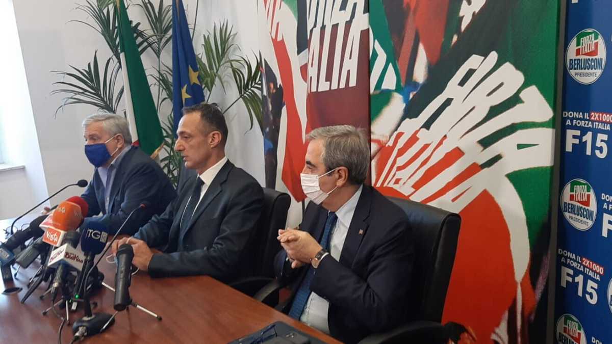 Immagine di Marcello De Vito passa a Forza Italia. "Berlusconi? Un grande innovatore politico”
