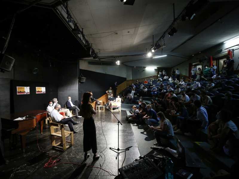 Il confronto tra i candidati Pd alle primarie, allo SpinLab (foto LaPresse)