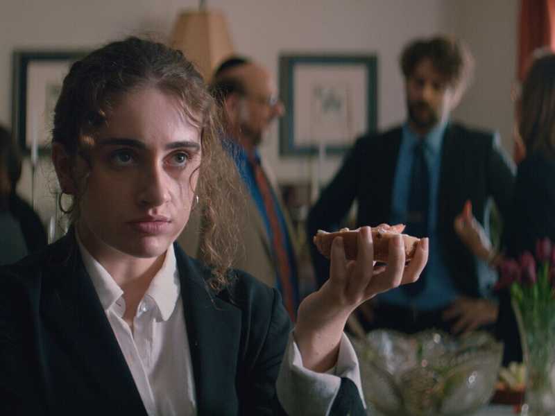 Shiva Baby, il manifesto di una generazione in ritardo