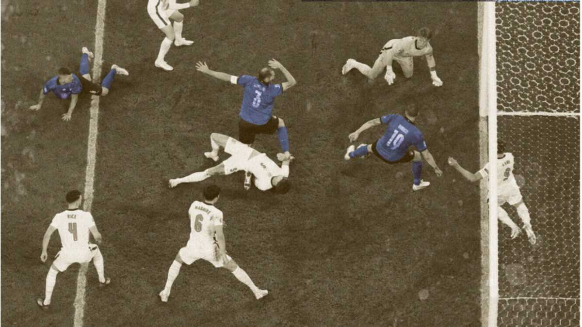 Immagine di Chi è Lorenzo Castore, l'autore della nostra copertina sulla finale degli Europei