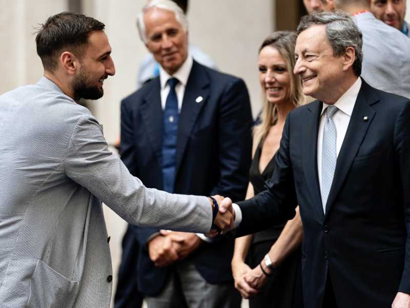 “Donnarumma, ‘ndo stai?”. Mario Draghi à la Alberto Sordi