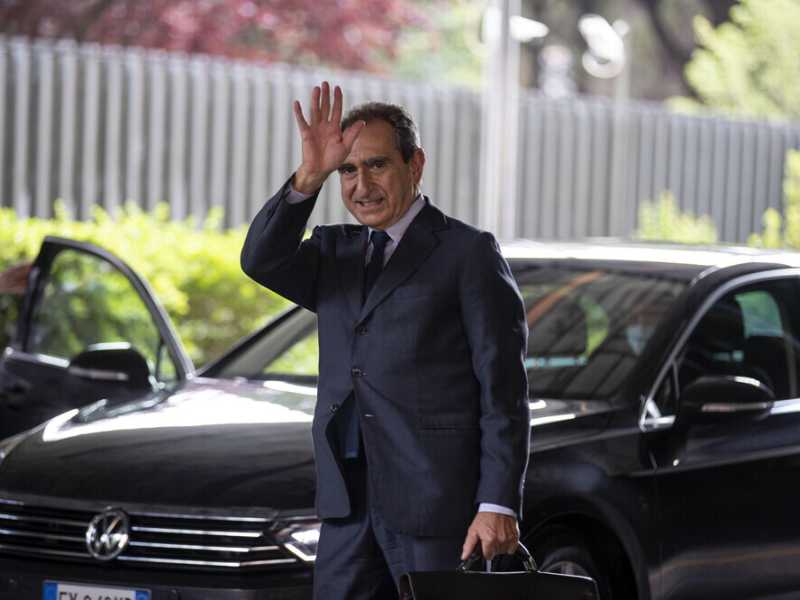 Rai, Draghi vuole blindare Soldi. Ed è rammaricato per Meloni: "L'ho difesa"