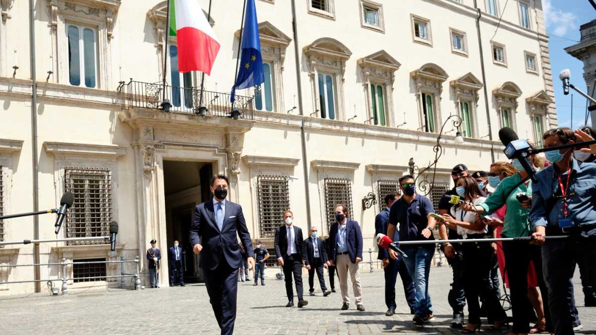 Immagine di La pace di Conte con Draghi su giustizia e ambiente crea un cortocircuito nel M5s