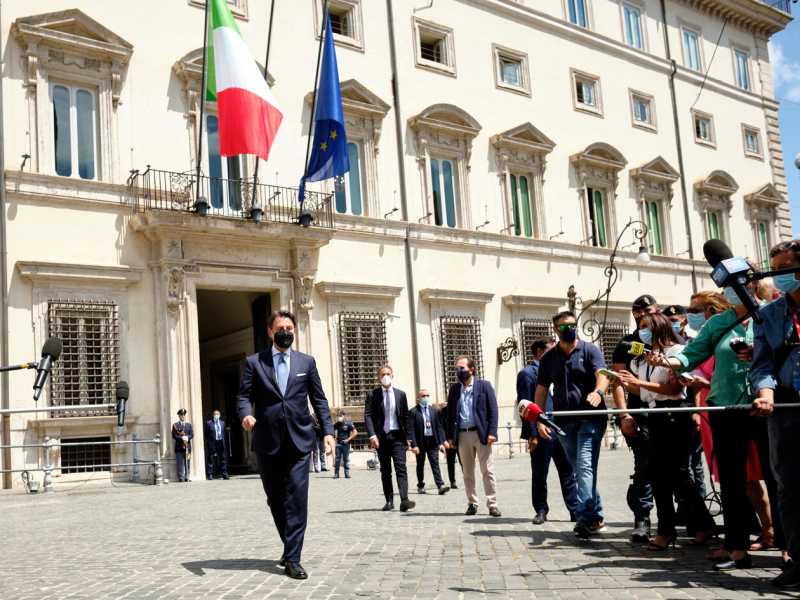 La pace di Conte con Draghi su giustizia e ambiente crea un cortocircuito nel M5s