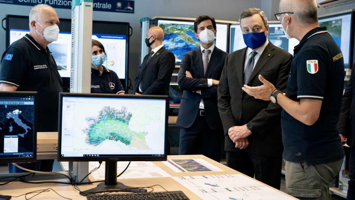 Immagine di Scatta il semestre bianco, la ricetta di Draghi contro le bizze dei partiti: "Riforme"