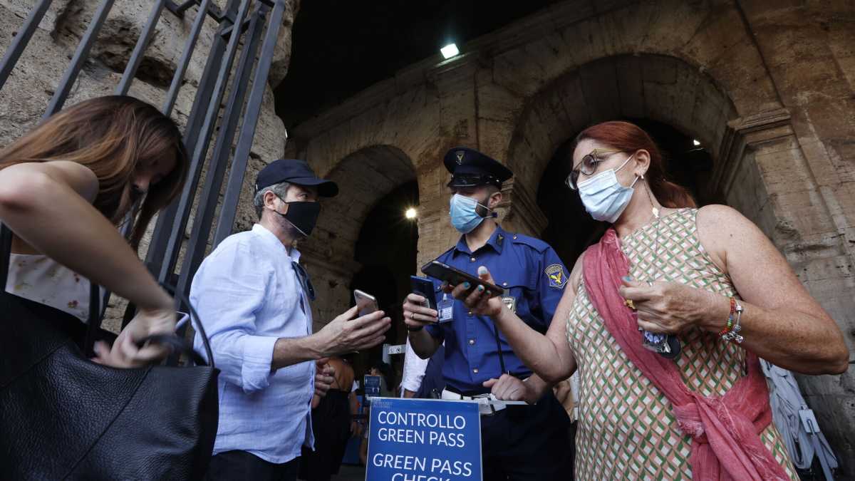 Immagine di Sugli obblighi vaccinali la Costituzione è rispettata in pieno