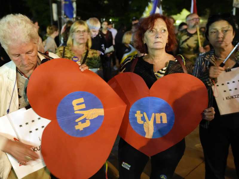 Polonia, protesta anti-governativa per approvazione della controversa legge sui media (AP Photo/Czarek Sokolowski)&nbsp;<br />