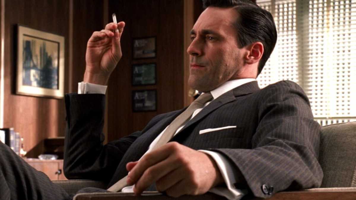 Immagine di Il sorriso di Don Draper ci invita a fare pace con la sindrome dell’impostore