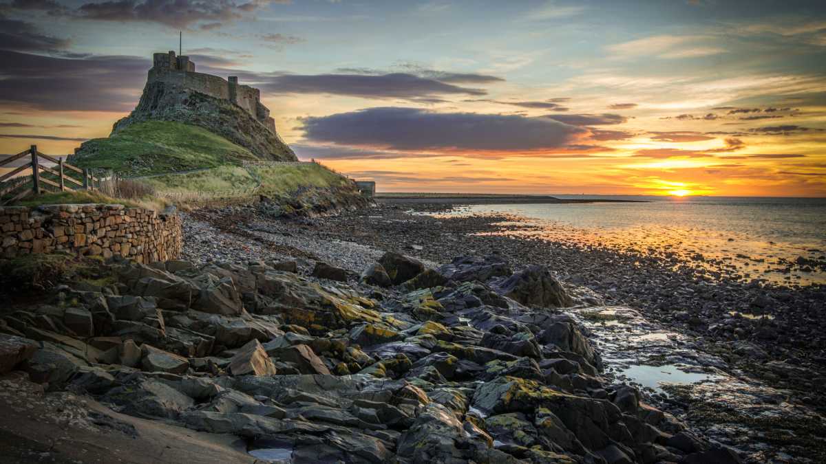 Immagine di Il dilemma di Lindisfarne. A rischio uno dei luoghi più incontaminati d'Europa