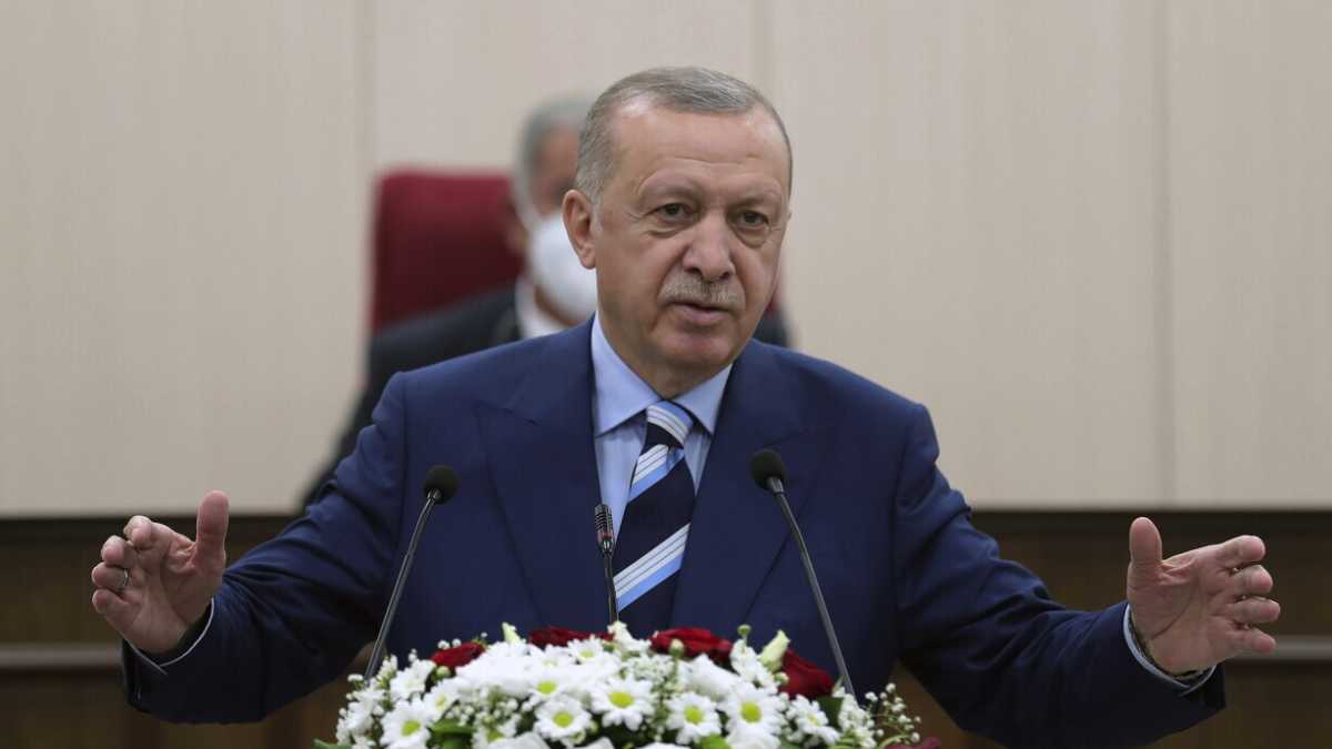 Immagine di Erdogan e la “fratellanza” talebana