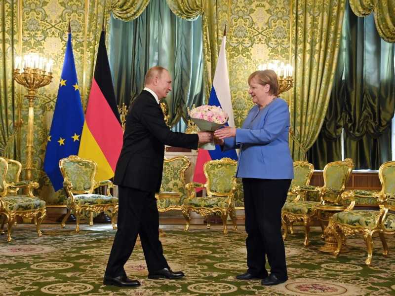 L'ultima visita di Merkel a Putin