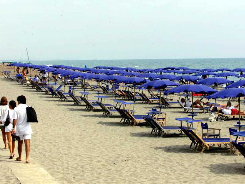 Ultima spiaggia, Capalbio (Ansa)