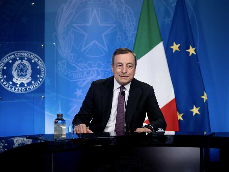 Draghi ragiona su un provvedimento accoglienza. Inizia il "cantiere" legge di Bilancio