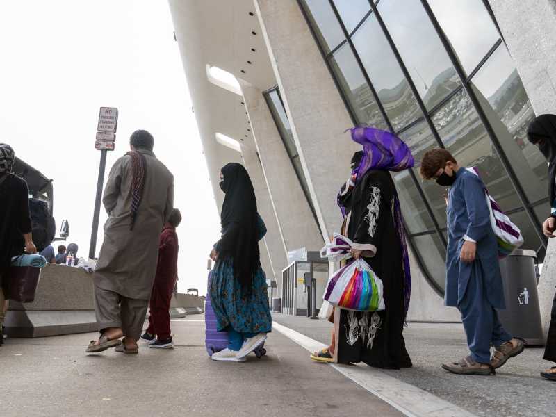 L'evacuazione degli afghani da Kabul (LaPresse)