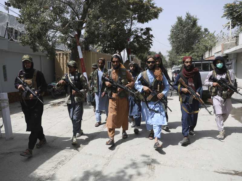 Talebani a Kabul (LaPresse)