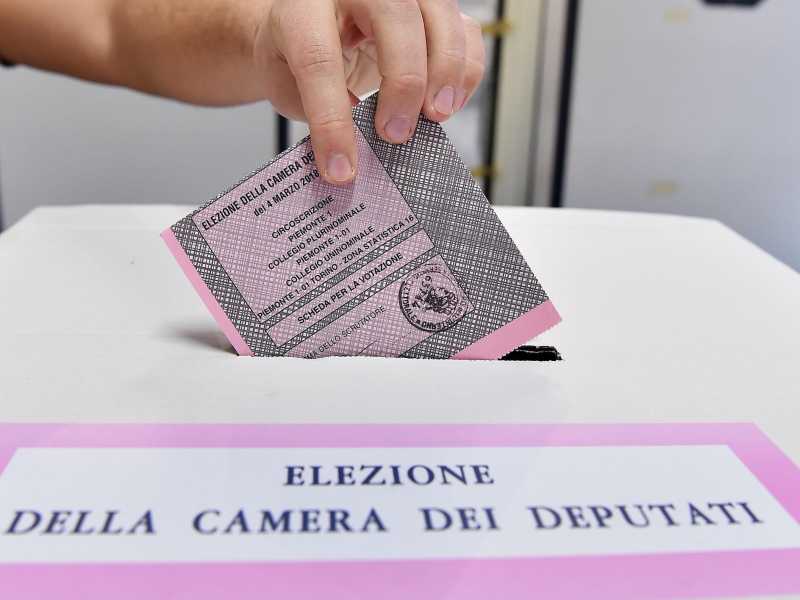Meno maggioritario farlocco, più proporzionale concorrenziale. Converrebbe a tutti