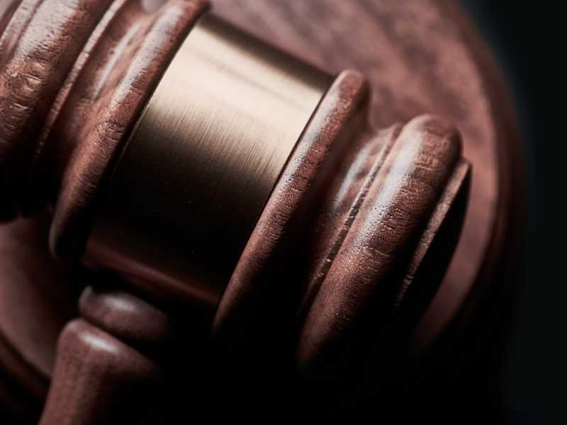 La “sfida all’Ok panchina” dei pensionati Greco e Davigo è surreale, ma ha sensi nascosti