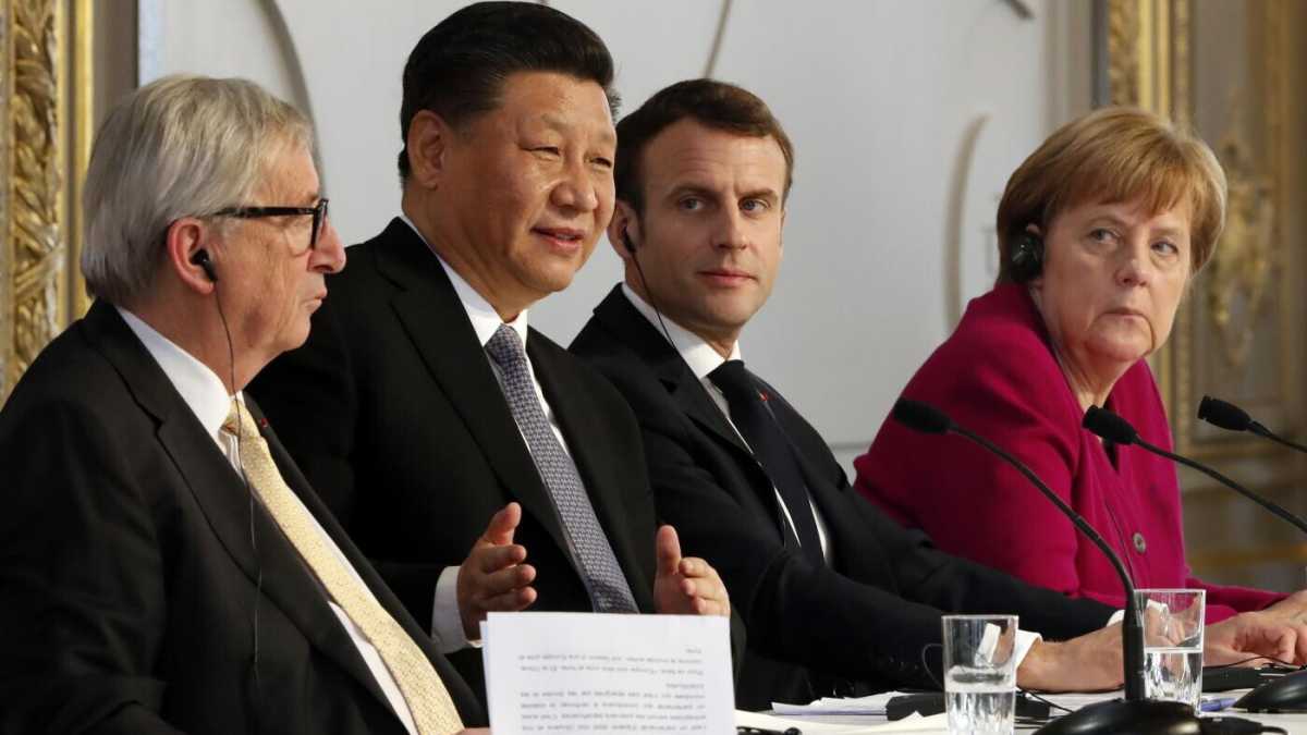 Immagine di L’europarlamentare più odiato da Pechino ci spiega come cambierà il rapporto dell'Ue con la Cina