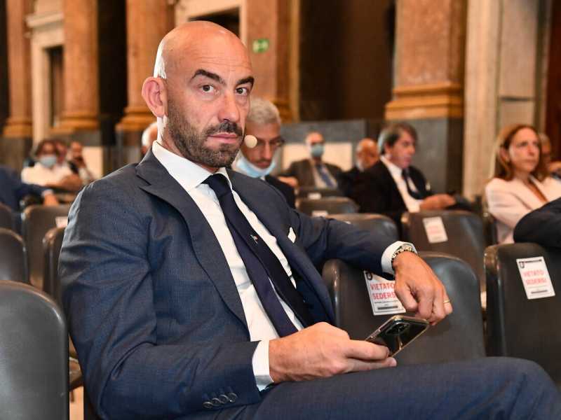 Il virologo Andrea Bassetti (foto Ansa)
