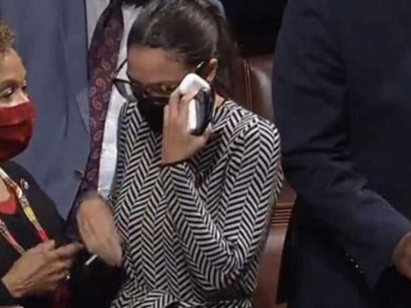 Il sistema israeliano Iron Dome fa piangere Ocasio-Cortez