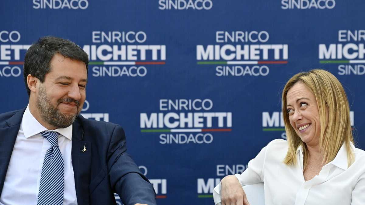 Immagine di La sveglia che serve alla destra: 0-5