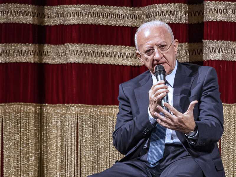 Vincenzo De Luca (foto Ansa)