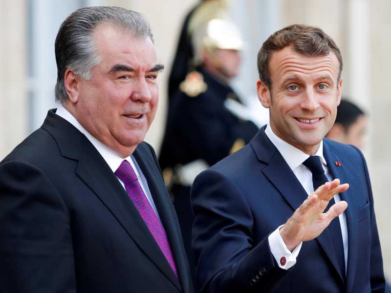 Il presidente tagiko è in lotta con i talebani e incontra Macron per cercare sostegno